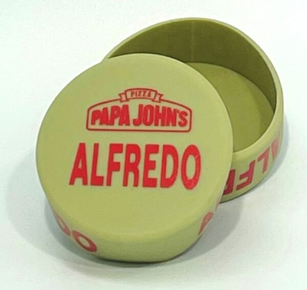 A green box with the name of alfredo on it.