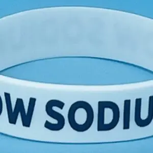 A close up of the words " low sodium ".